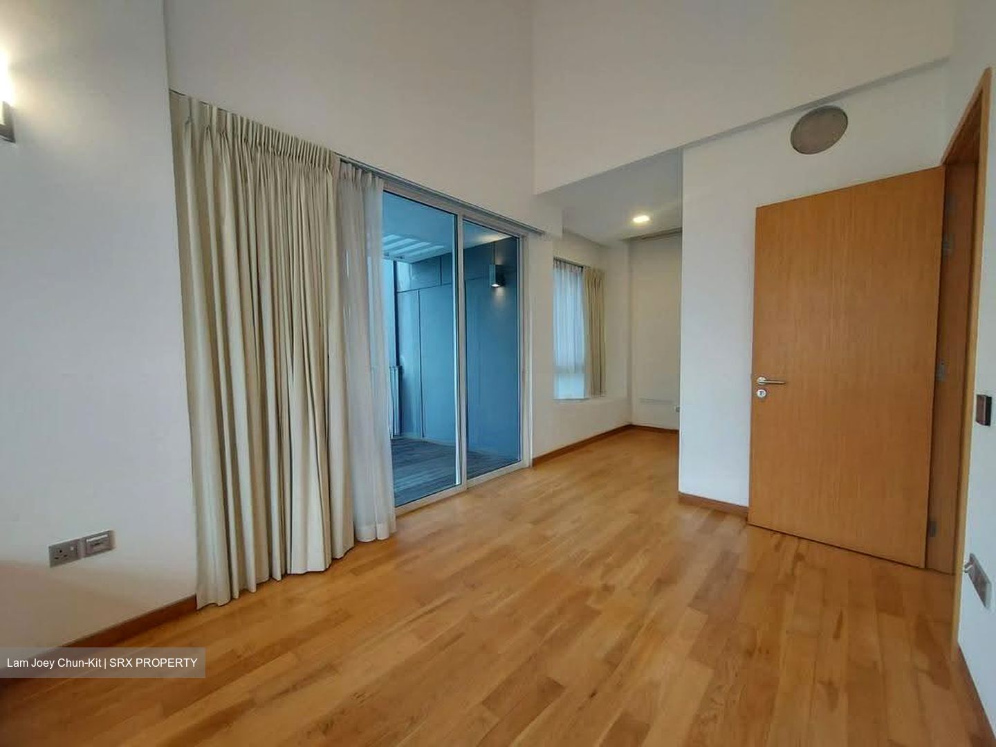 The Peak @ Cairnhill II (D9), Apartment #617143051